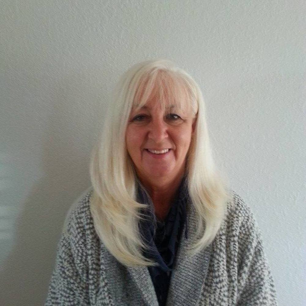 Meet your Posher, Linda